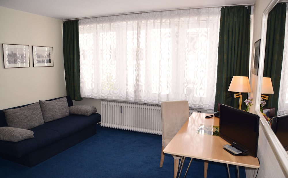 Hotel Lex im Gartenhof — Munich — photo 3