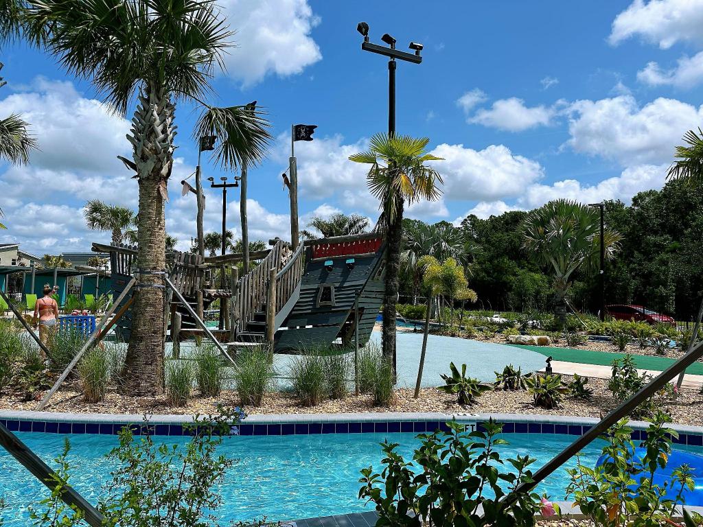 Storey Lake 5br Family Townhome W Pool Near Disney - photo 26