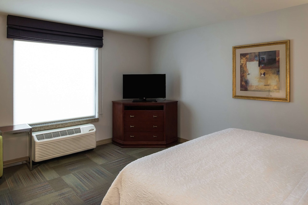 Hampton Inn & Suites Rifle - photo 19