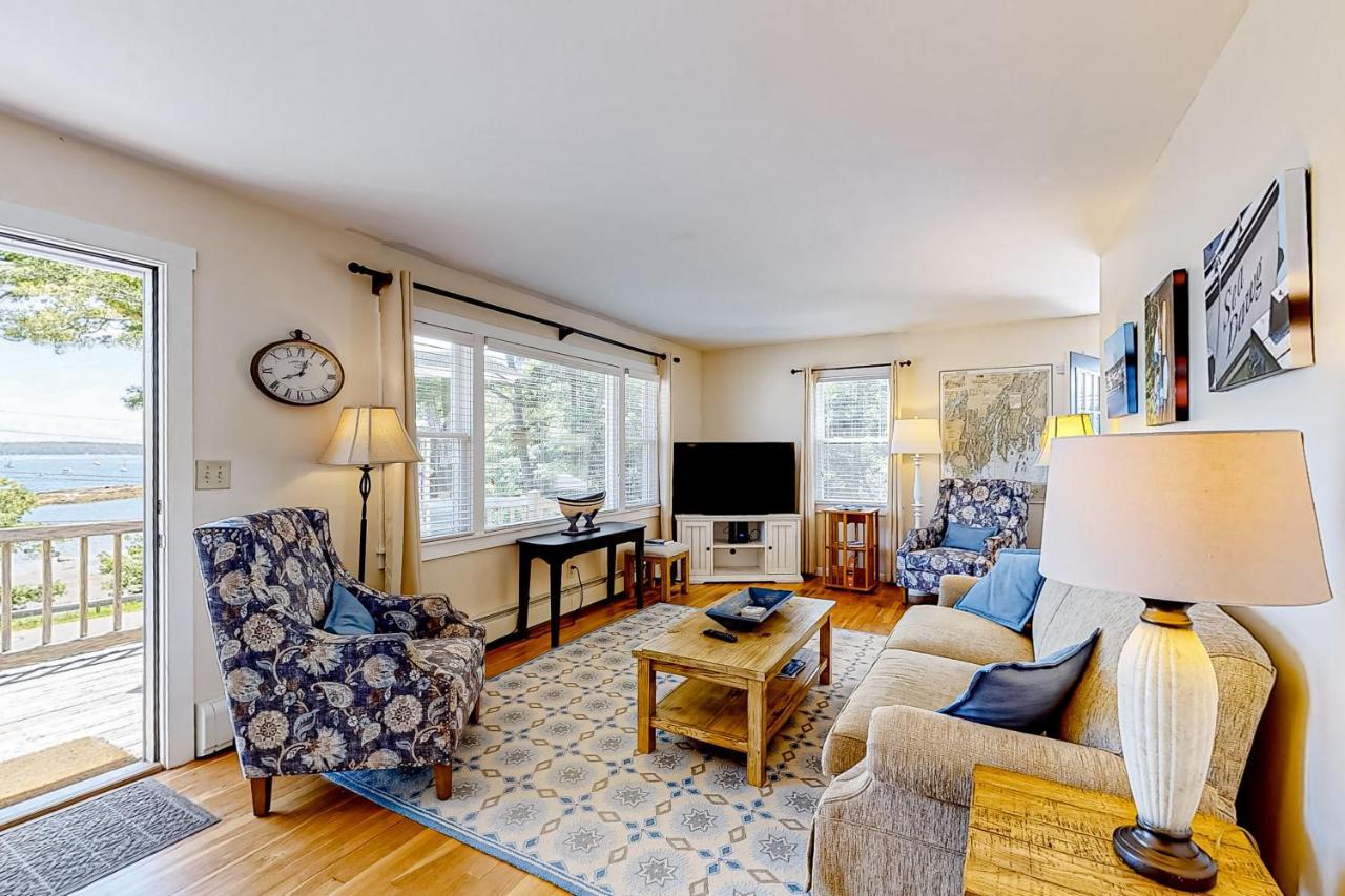 Barrett's Watch Main House — 4-Star Luxury Hotel in Boothbay Harbor, United States