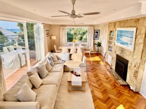 AMAZING location 1 min stroll to Beach & Sea Views — hotel in Mornington