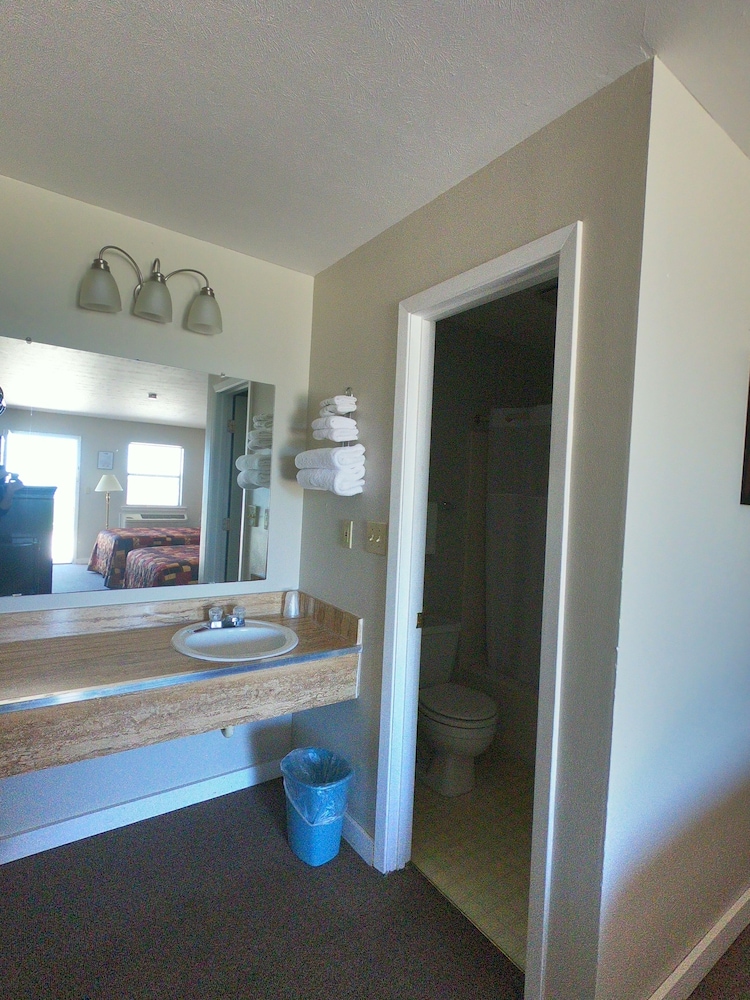 Lake Fork Resort - photo 13