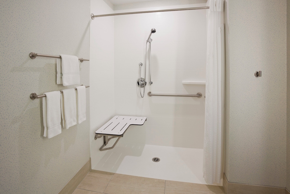 Holiday Inn Express & Suites Minneapolis West End by IHG - photo 14