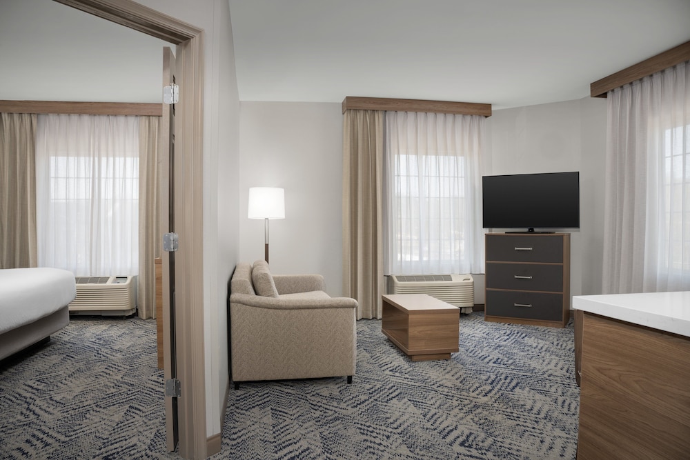Candlewood Suites Alexandria Fort Belvoir by IHG - photo 12