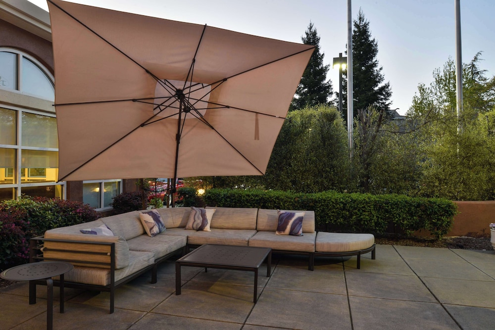 Hilton Garden Inn Napa - photo 87