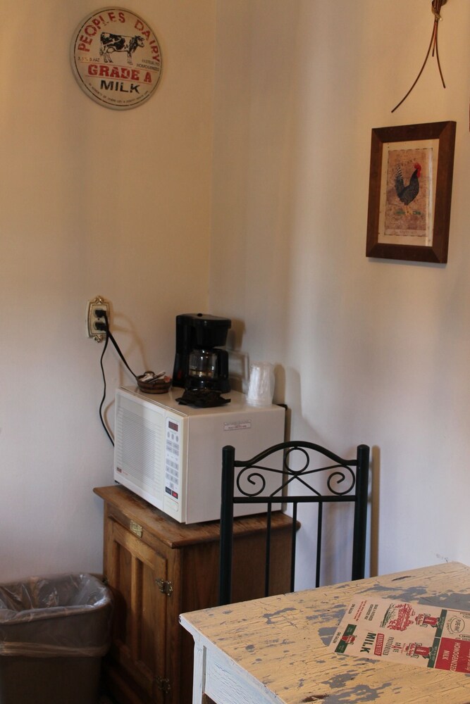 Black Bear Motel - photo 53
