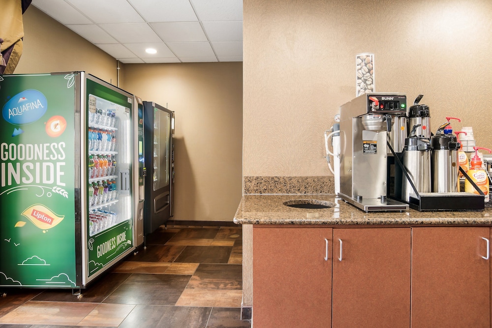 Red Roof Inn Baltimore South Glen Burnie - photo 27