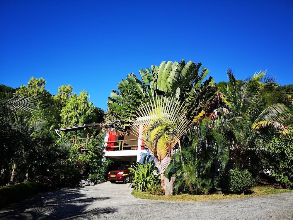 Villa de la Vallée — 4-Star Luxury Hotel in Port Mathurin, Mauritius
