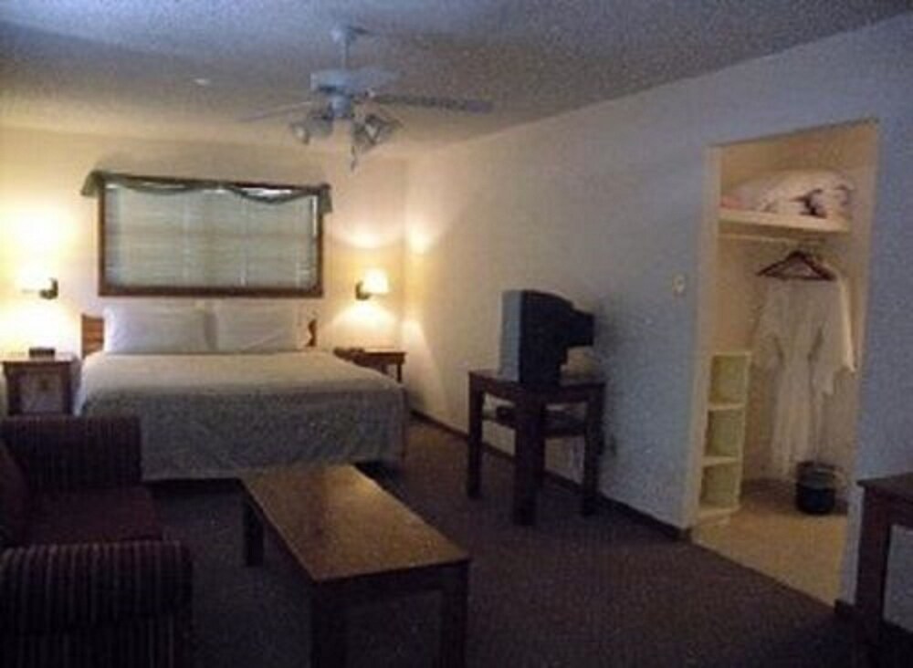 Pine Creek Country Inn - photo 6