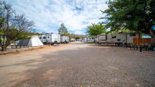 Moab Rv Resort Rv III Fully Setup Ok43 - photo 15