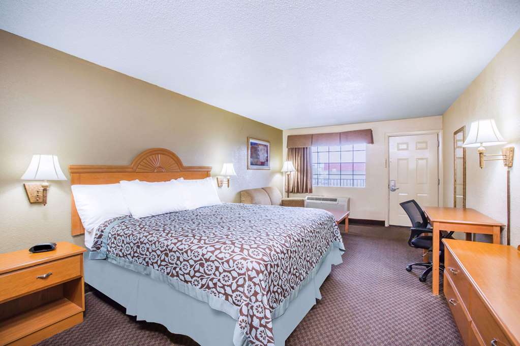 Days Inn by Wyndham Tallulah - photo 5
