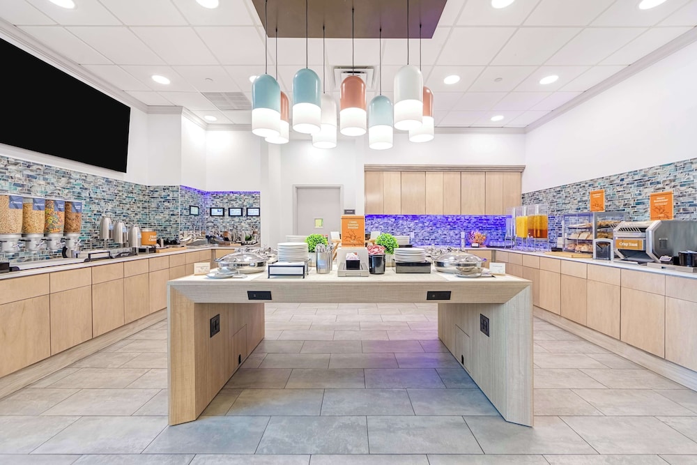 Homewood Suites by Hilton East Rutherford Meadowlands - photo 101