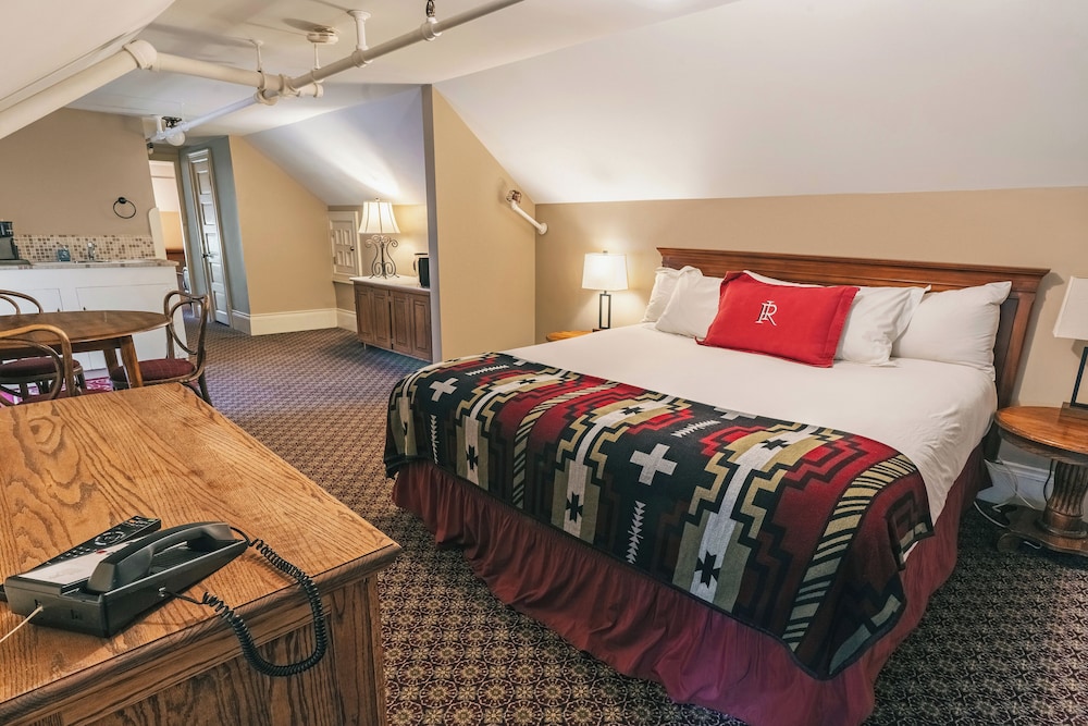 The Historic Redstone Inn - photo 31