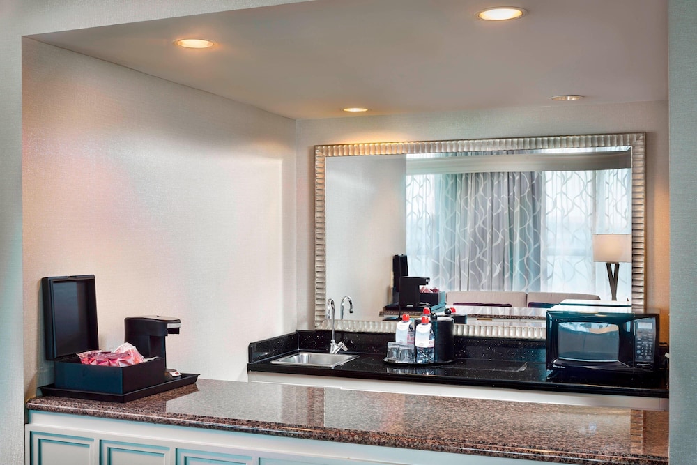 Chicago Marriott Suites Deerfield - photo 15