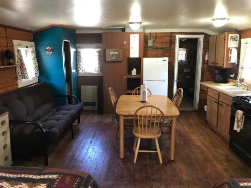 Grandview Cabins & RV Resort - photo 18