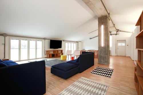 BasicVillage Milano — 4-Star Luxury Hotel in Milan, Italy