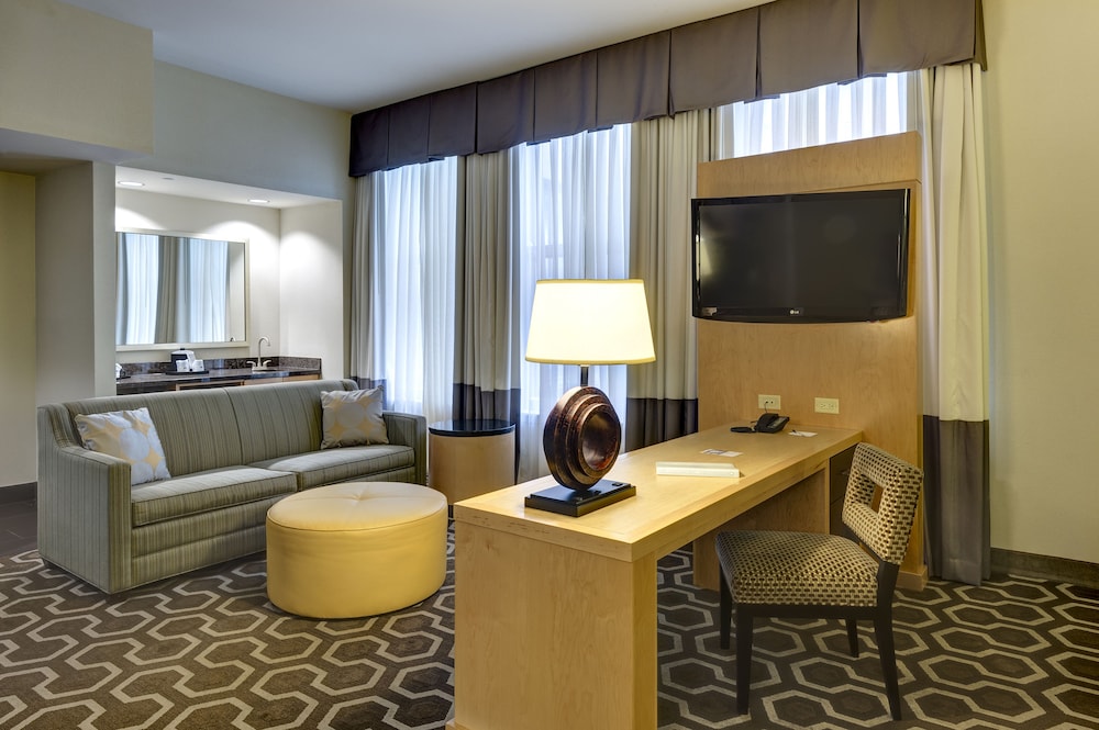 Hampton Inn & Suites New Orleans Downtown - photo 56