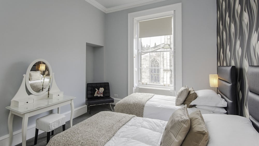 Parliament Apartment — 4-Star Luxury Hotel in Edinburgh, United Kingdom