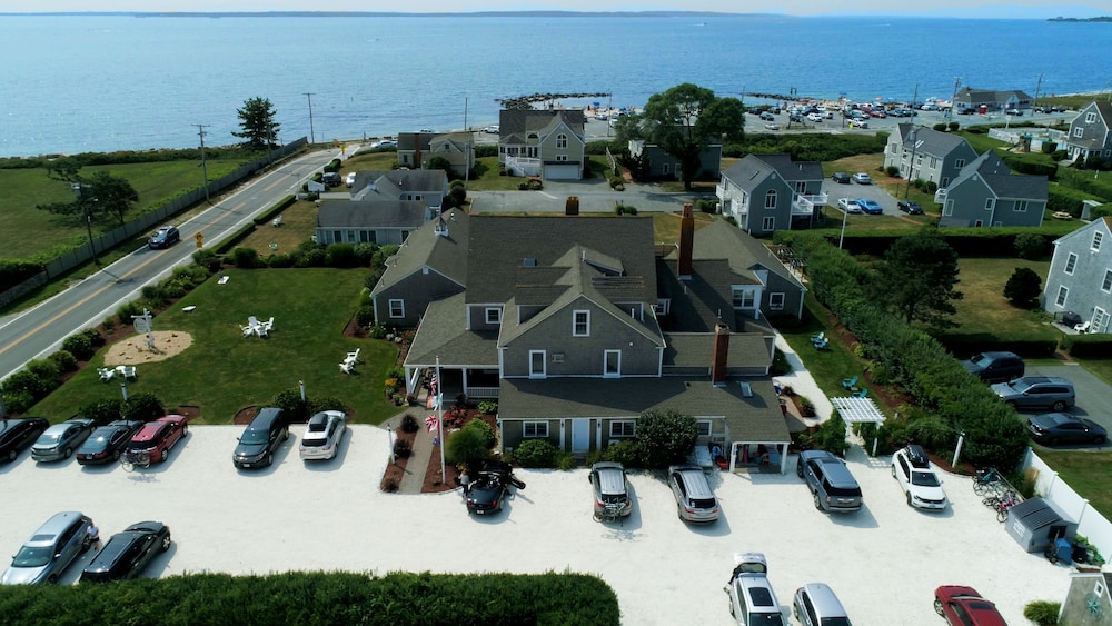 Beach Breeze Inn - photo 60