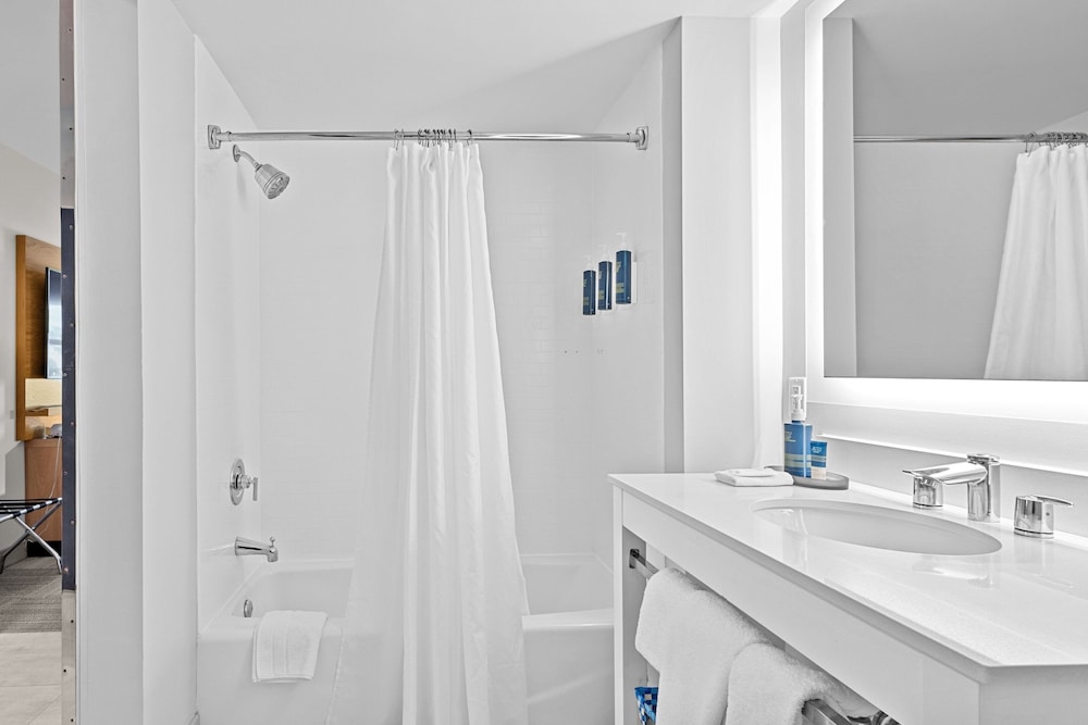 Four Points by Sheraton Punta Gorda Harborside - photo 43