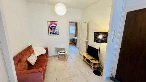 T2 Sete Proche Centre Ville - carbon neutral hotel in Sete