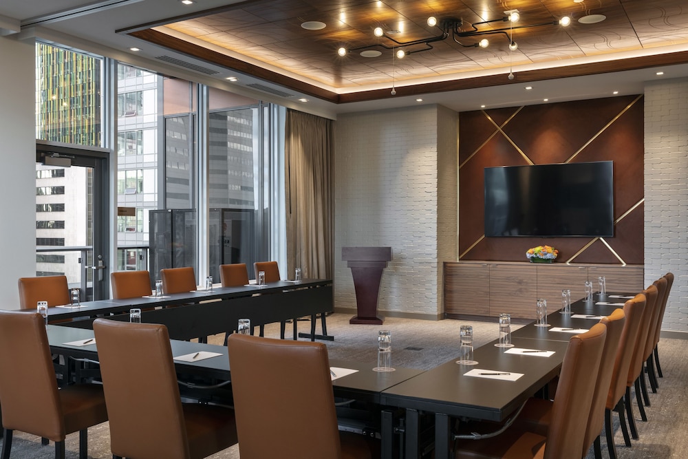 The Sound Hotel Seattle Belltown Tapestry Collection by Hilton - photo 39