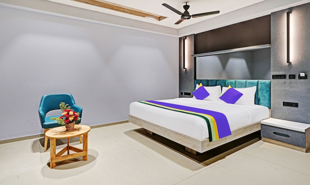 Treebo Premium La Orchid Big Temple in Tanjore, India