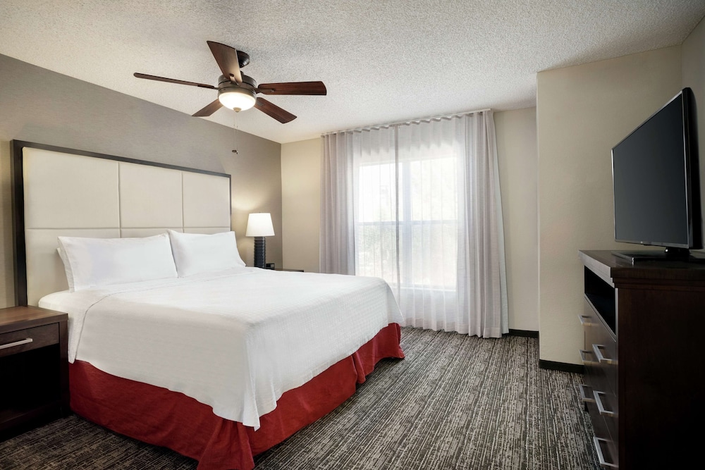 Homewood Suites by Hilton Phoenix Chandler - photo 10