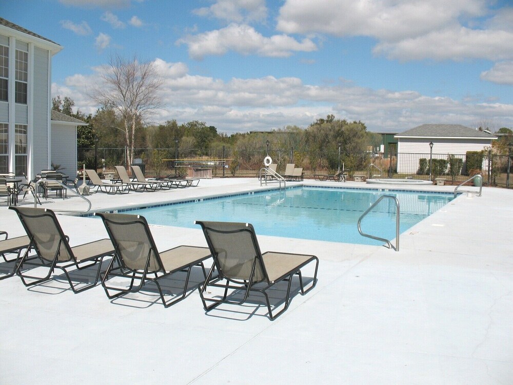 Colony Club U3 - photo 11