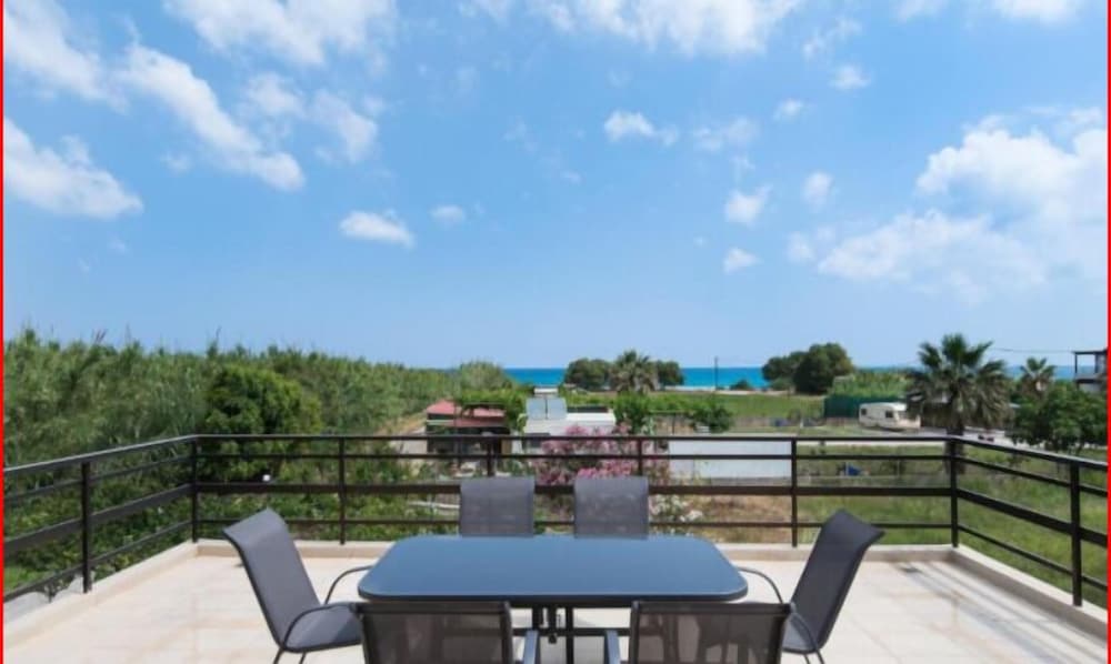 Sirens House — 4-Star Luxury Hotel in Kolympari, Greece