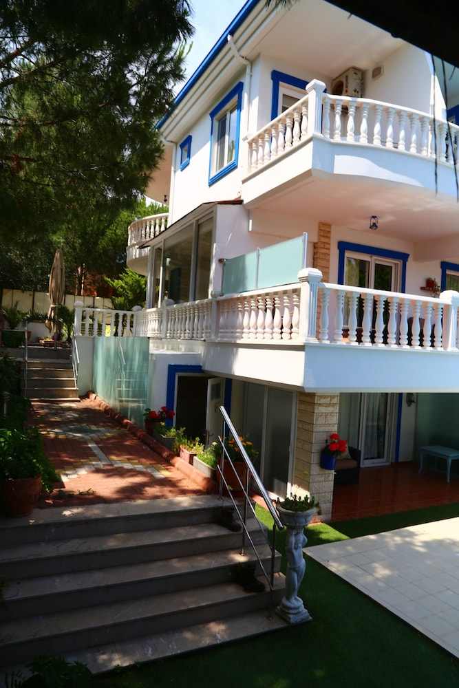 G zelyali Butik Otel — Ayvalik — photo 2