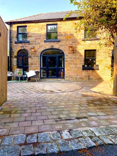 The Coach House central location fantastic Views — 4-Star Luxury Hotel in Matlock, United Kingdom