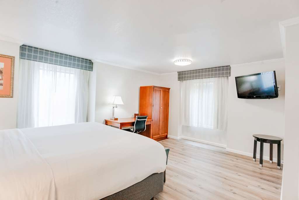 Ramada by Wyndham Mountain View - photo 17