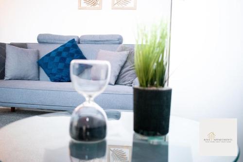 Riya Apartments 2 Bedroom Wifi Free Parking — 4-Star Luxury Hotel in Royal Leamington Spa, United Kingdom
