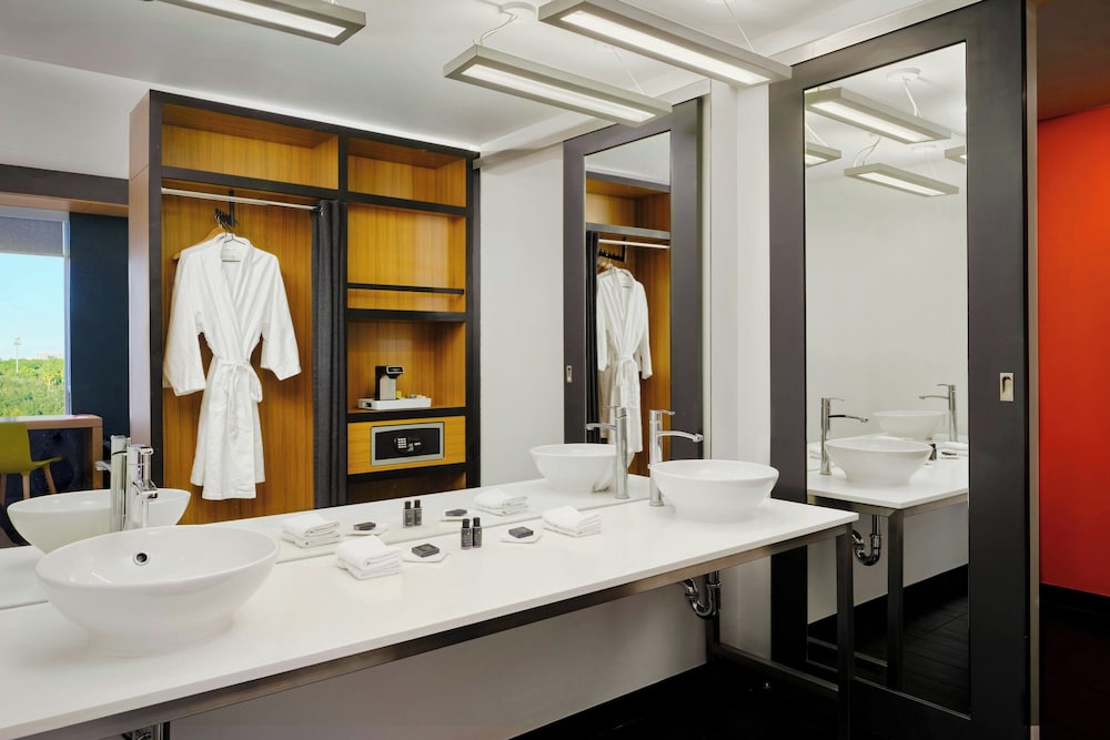 Aloft Miami Doral - photo 46