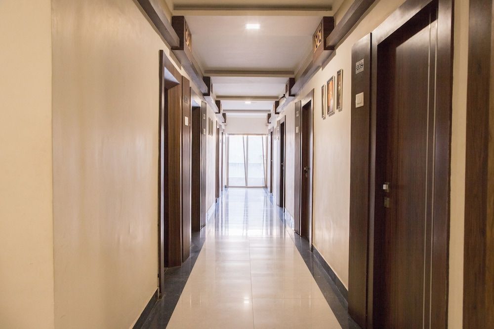 Hotel Paras in Jabalpur, India