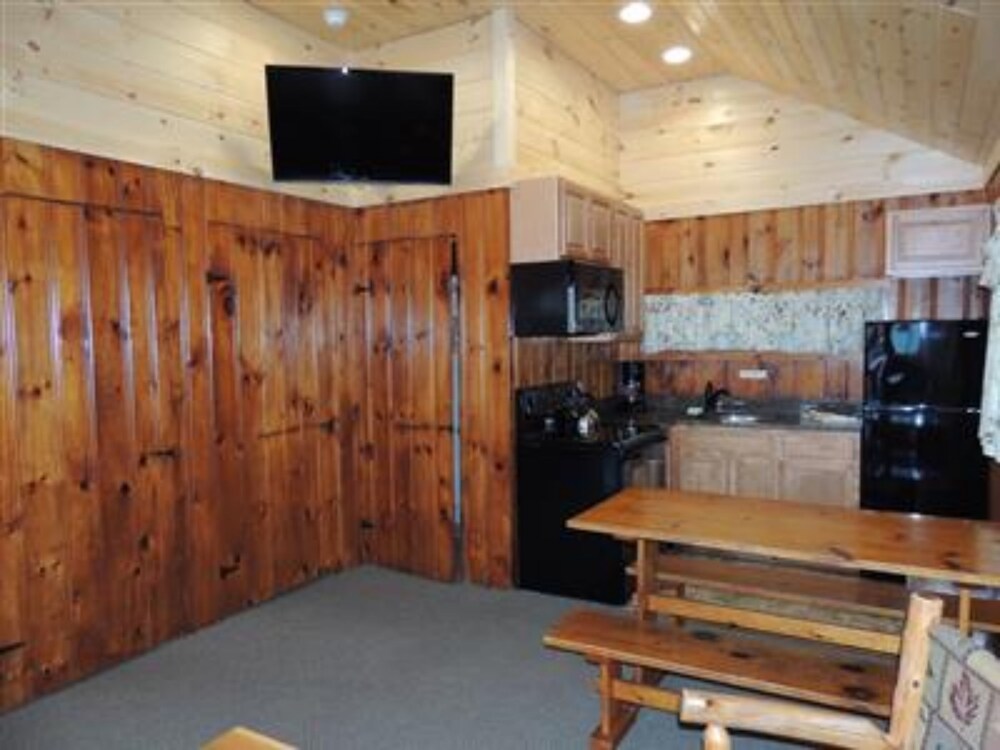 Lake George Diamond Cove - photo 32