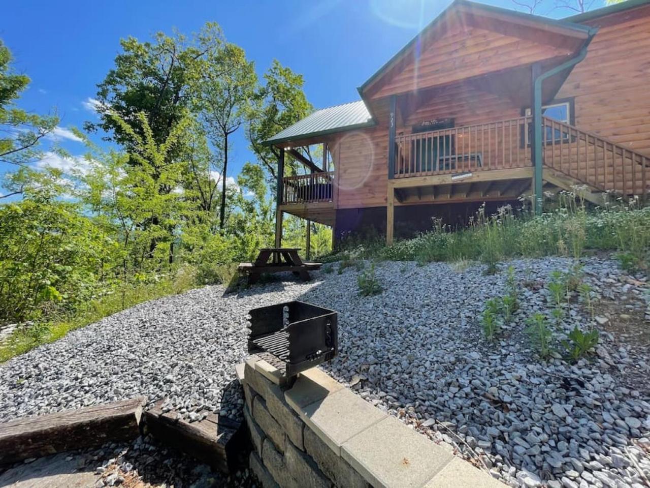 Take it Easy with hot tub and community pool - photo 25
