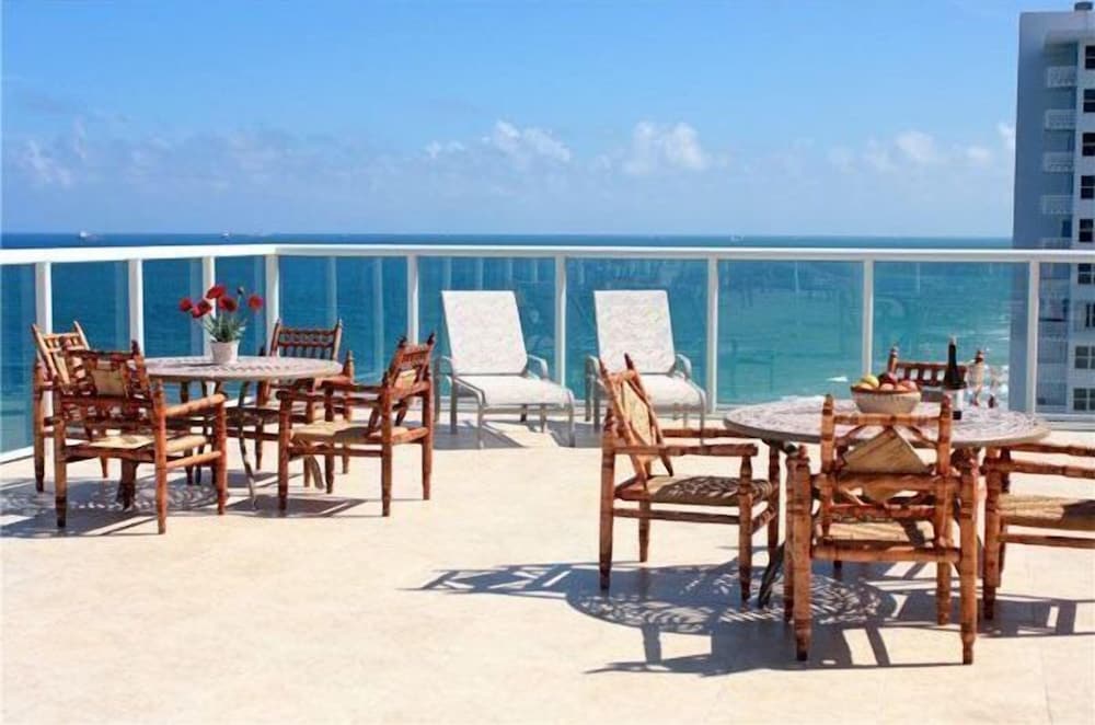 Ocean Manor Beach Hotel - photo 126