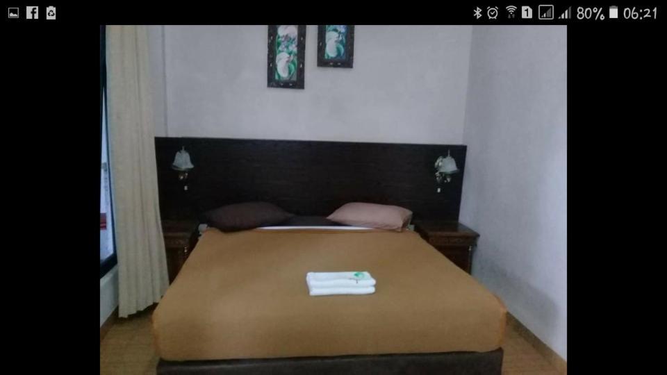 Rf Hotel — Unknown City — photo 3