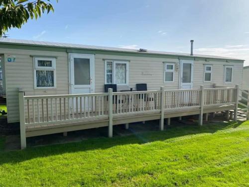 87 Happy Days South in Chapel Saint Leonards, United Kingdom