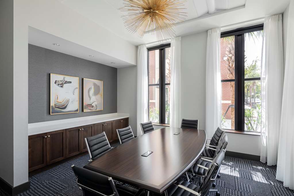 Hyatt Place Mount Pleasant Towne Centre - photo 28