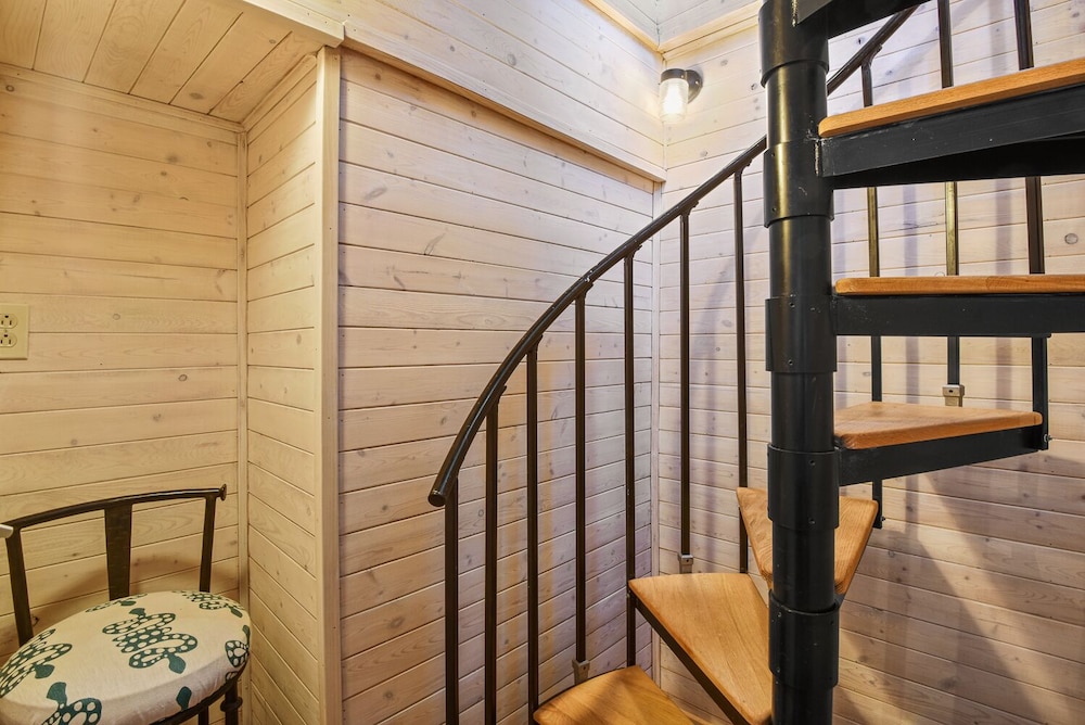 Mesmerizing Meeks Bay Outdoor Waterfront Deck - photo 12