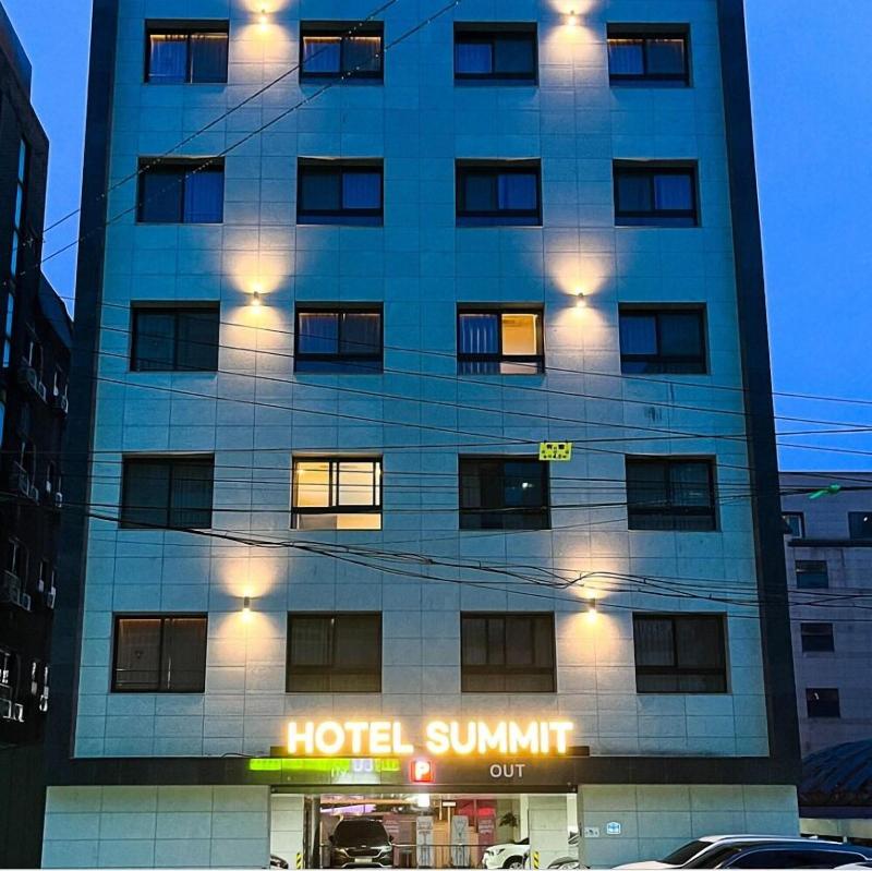 Hotel Summit - carbon neutral hotel in Gwangju