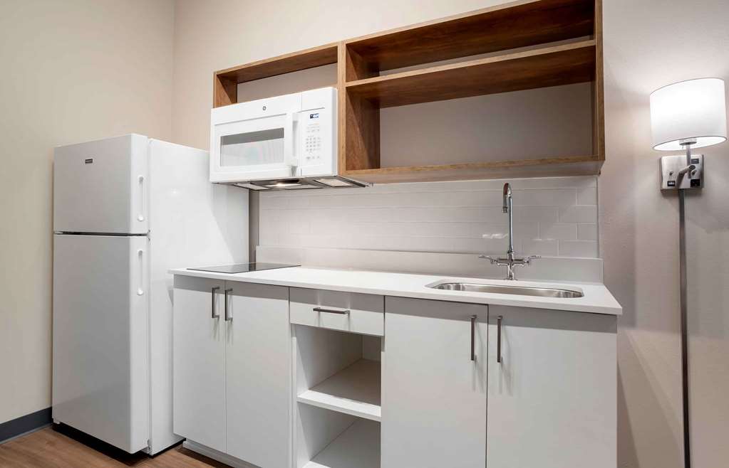 Extended Stay Premier Suites Pensacola Nas Corry Station - photo 16