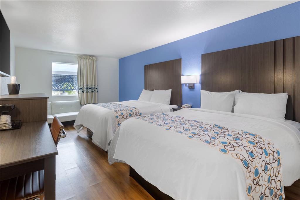SureStay Plus Hotel by Best Western Niagara Falls East - photo 10