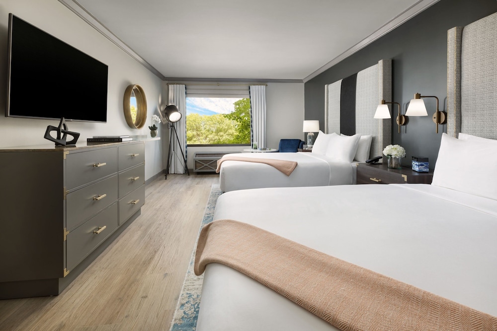 The Burgess Hotel Atlanta a Tribute Portfolio Hotel - featured photo