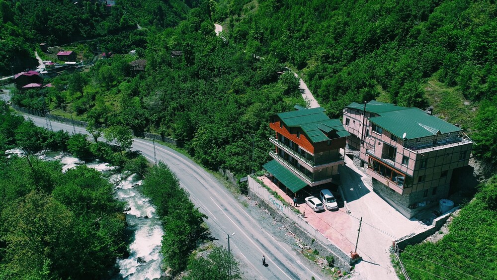 Lapera Butik Otel - carbon neutral hotel in Borcka