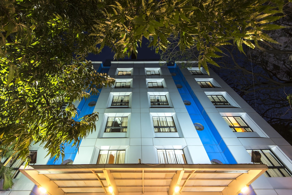 The Central Park Hotel - last minute hotel in Pune