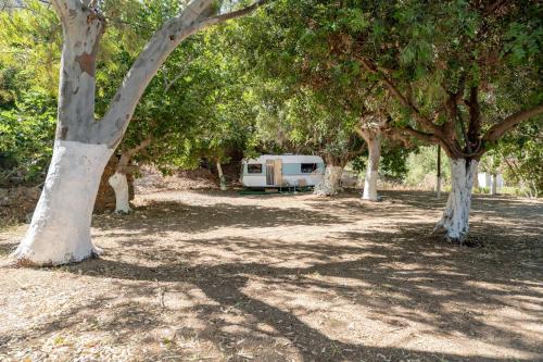West nest caravan - last minute hotel in Unknown City